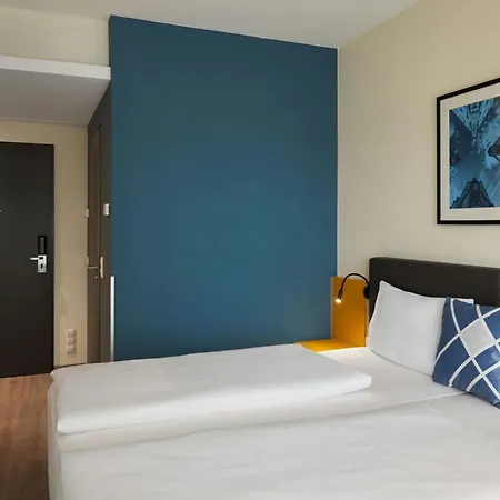 Four Points Flex By Sheraton 3* 科布倫茨