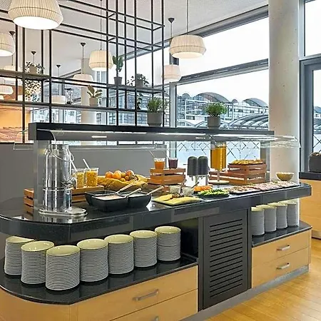 酒店 Four Points Flex By Sheraton 3*