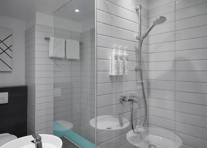 Four Points Flex By Sheraton 3* קובלנץ