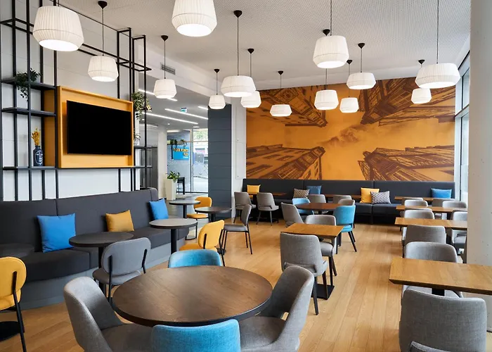 מלון Four Points Flex By Sheraton 3*