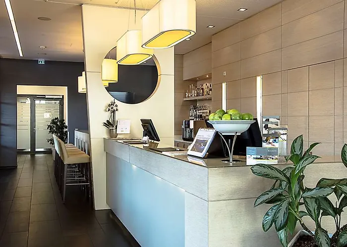 Four Points Flex By Sheraton מלון