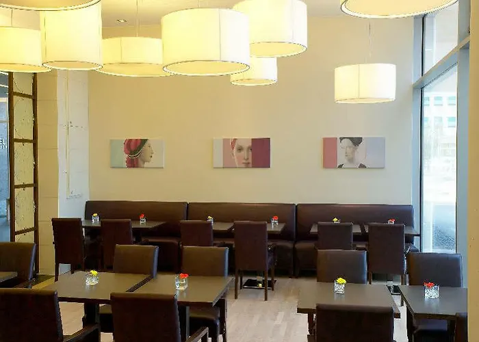 Four Points Flex By Sheraton מלון